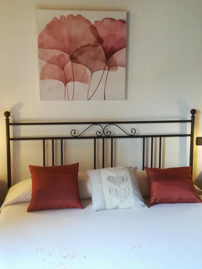 La Casa Del Borgo Apartment เบเวรีโน ภายนอก รูปภาพ