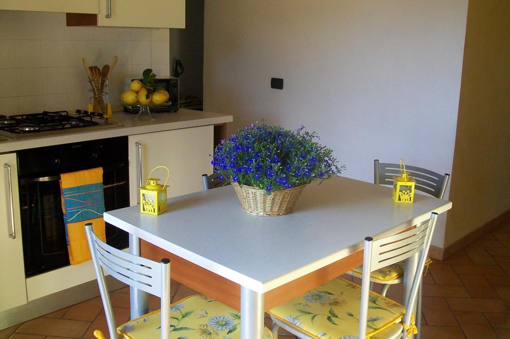 La Casa Del Borgo Apartment เบเวรีโน ห้อง รูปภาพ