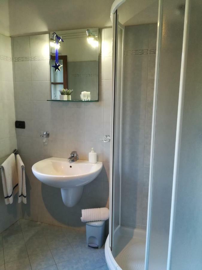 La Casa Del Borgo Apartment เบเวรีโน ภายนอก รูปภาพ